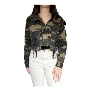 camo cropped utility jacket